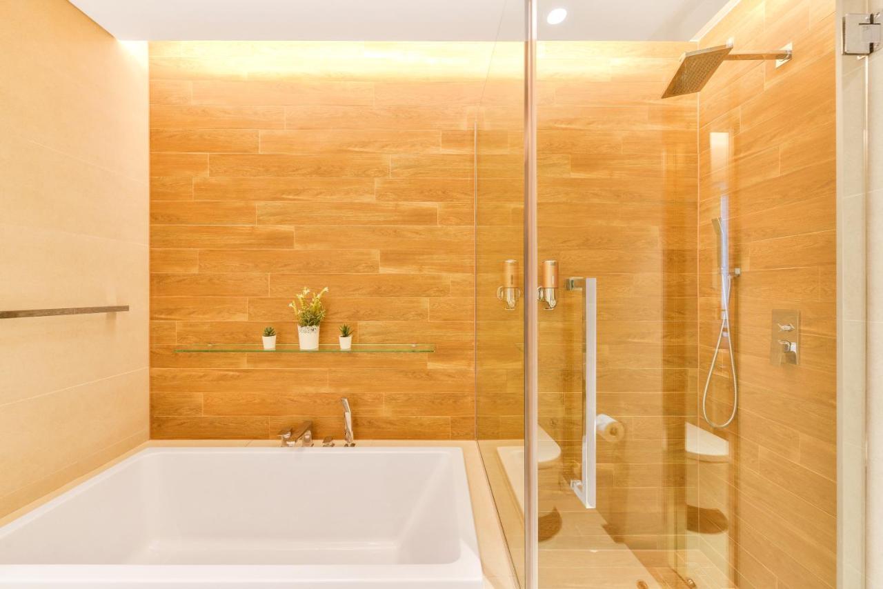 Contemporary And Spacious 2 Bedroom In Bluewaters Island Dubai Bagian luar foto