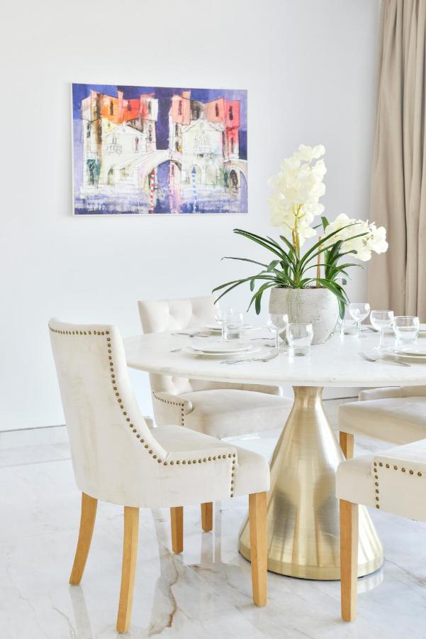Contemporary And Spacious 2 Bedroom In Bluewaters Island Dubai Bagian luar foto